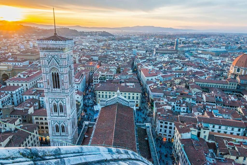 Cozy Apartment With Private Garden - City Center - Firenze Eksteriør bilde